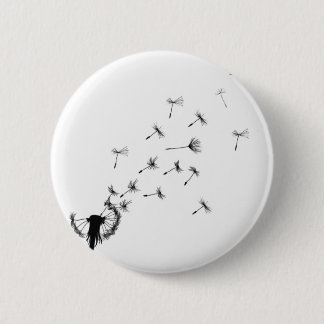 Dandelion puff in de wind ronde button 5,7 cm