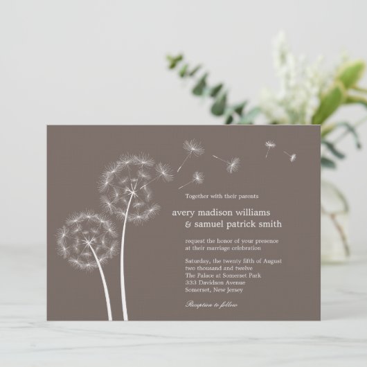 Dandelion Spring Wedding Invitation Kaart (Staand voorkant)
