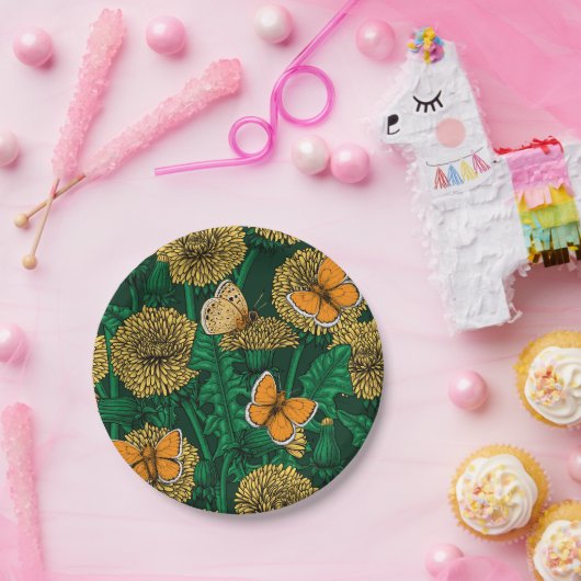 Dandelion-weide op donkergroen papieren bordje (Feest)