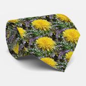 Dandelionbloem in gras stropdas (Opgerold)