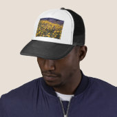 Dandelions Trucker Pet (In situ)