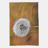 Dandelionzaadkop in de herfst theedoek (Verticaal)