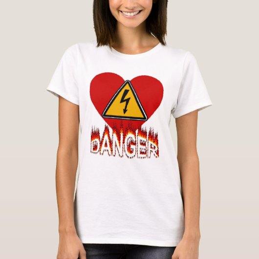 Danger Heart T-Shirt (Voorkant)