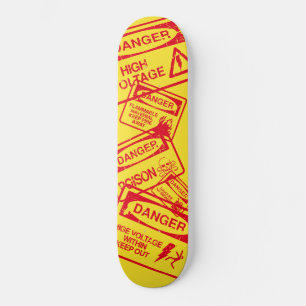 DANGER PERSOONLIJK SKATEBOARD