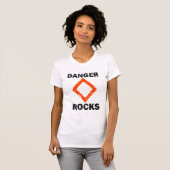 DANGER ROCKS! Nautical Grunge Style T-shirt (Voorkant volledig)