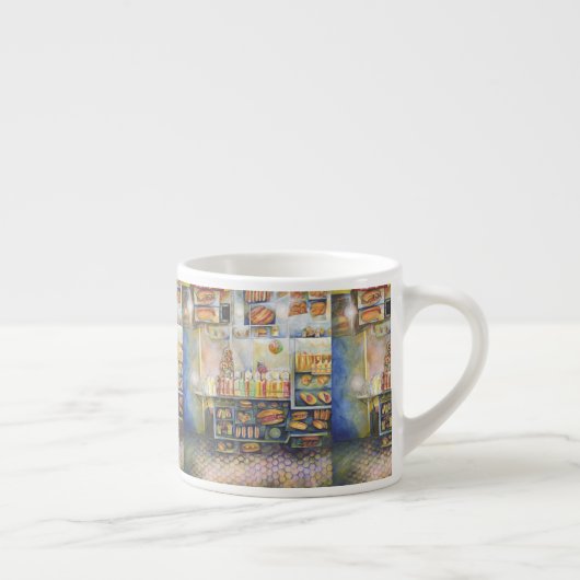 Dangerachtig dicht bij de vun espresso kop (Rechts)