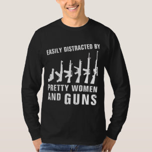 Dangerous Charms - Gemakkelijk afgeleid door  Wom T-shirt