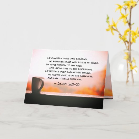 Daniel 2:21-22 Hij verandert tijden en seizoenen Kaart (Gele Bloem)