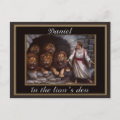 Daniel staande in de leeuwen den steen-ommuurd briefkaart (Voorkant)
