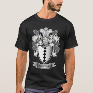 Daniels Family Crest Coat of Arms T-shirt