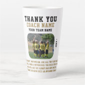 Dank coach met teamnaam foto latte mok (Voorkant)