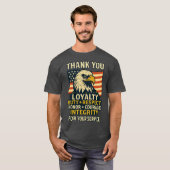 DANK JE TROUW PLICHT EERBIED EER MOED INTEGRITEIT T-SHIRT (Voorkant volledig)