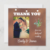 Dank je vanuit onze achtertuinbruiloft bedankkaart (Voorkant)