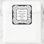 Dank u 80ste Verjaardag Zwart/Wit Nummerpatroon Vierkante Sticker (Tas)