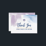 DANK U BAR MITZVAH ster blauw paarse waterverf Bedankkaart<br><div class="desc">door kat massard >> kat@simplysweetPAPERIE.com <<<<< Een eenvoudige, stijlvolle manier om te zeggen bedankt aan uw gast voor het bijwonen van de BAR MITZVAH Setup van uw kind als sjabloon is het eenvoudig voor u om uw eigen details toe te voegen, of de aanpassingsknoop te drukken en u kunt tekst,...</div>