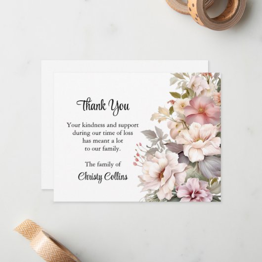 Dank u begrafenisbloemen, zacht roze Kaarten Notitiekaartje (Voorkant / Achterkant in situ)