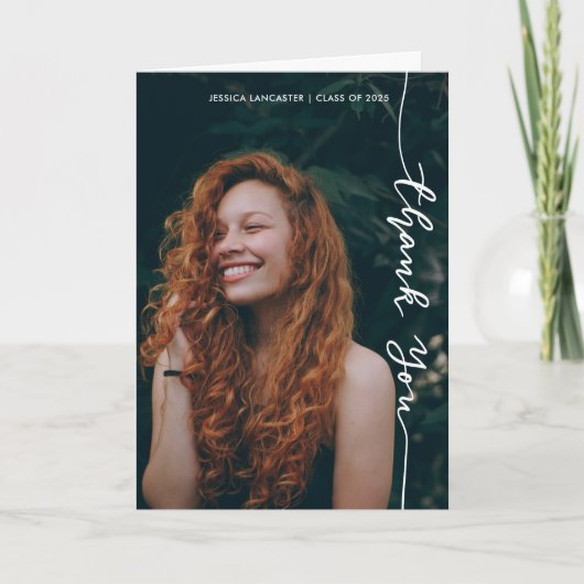 Dank u Casual Modern Script Afstuderen Foto Bedankkaart (Voorkant)