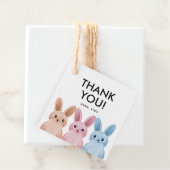 Dank u feest label met leuke baby konijntjes (In situ)