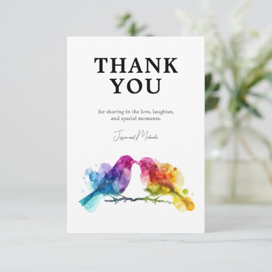 🌈Dank u LGBTQ+ Regenboog Lovebirds Bedankkaart (Staand voorkant)