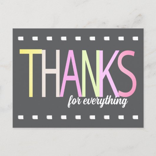 Dank u pastel kleurrijke tekst op grijs minimalist briefkaart (Voorkant)