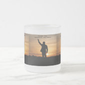 Dank u President Joe Biden Matglas Koffiemok (Center)