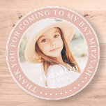 Dank u voor uw komst naar mijn foto van Bat Mitzva Ronde Sticker<br><div class="desc">Dit eenvoudige en klassieke ontwerp is samengesteld uit serif typografie en voegt een douanefoto toe. Bedankt dat je naar Bat Mitzvah bent gekomen.</div>