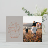 Dankbaar dankbaar modern minimaal elegant schrift folie feestdagenkaart (Staand Voorkant)