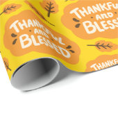 Dankbaar & Gezegende Herfst Oranje Bladeren Donker Cadeaupapier (Rol Hoek)