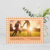 dankbaar | Happy Thanksgiving Drie Foto Gingham Feestdagenkaart (Staand voorkant)