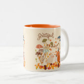 Dankbare Herfst Bunny Tweekleurige Koffiemok (Voorkant rechts)