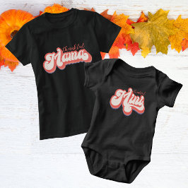 Dankbare Mama Retro Herfst Roze Koraal Typografie T-shirt