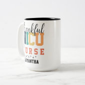 Dankbare NICU Verpleegkundige Mok, NICU Verpleegku Tweekleurige Koffiemok (Voorkant links)