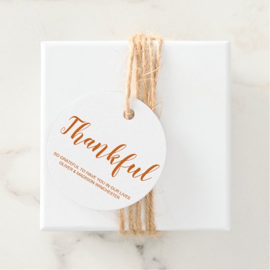 Dankbare oranje aangepaste script kraft Thanksgivi Bedankjes Labels (In situ)