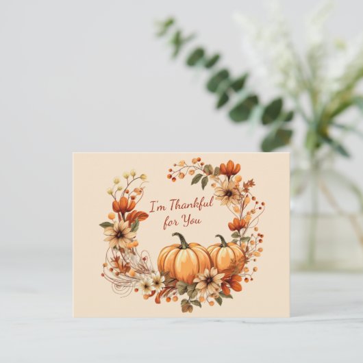 Dankbare pompoen en herfstbloemen krans briefkaart (Staand voorkant)