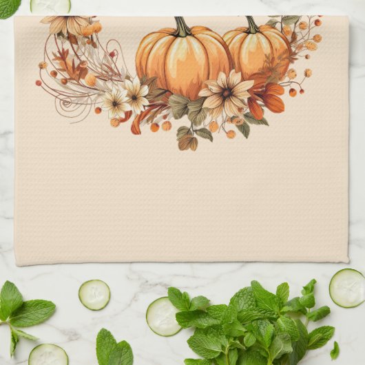 Dankbare pompoen en herfstbloemen krans theedoek (Gevouwen)