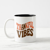 Dankbare Vibes Thanksgiving Dankbaar Tweekleurige Koffiemok (Links)