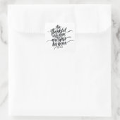 Dankdag Bijbelvers: Psalm 100:04 Vierkante Sticker (Tas)