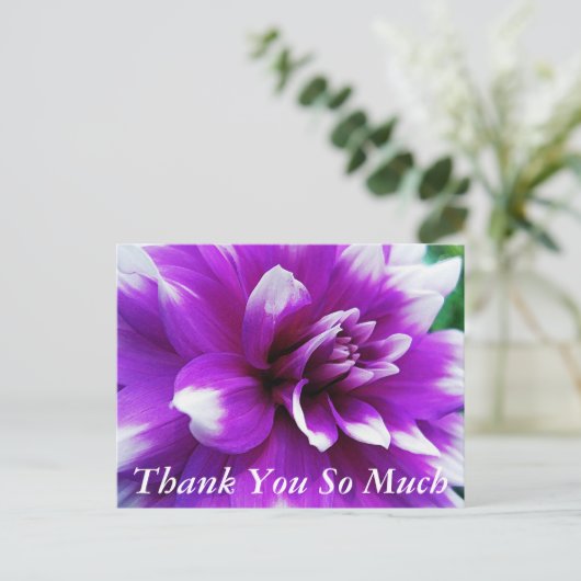 Dankjewel kaart met Dahlia achtergrond (Staand voorkant)