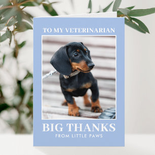 Dankjewelier voor dierenarts met foto van hond in  bedankkaart