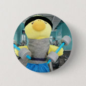 Danny Duck in de Gym Ronde Button 5,7 Cm (Voorkant)