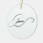 Dans als één kijkt naar ornament (Links)