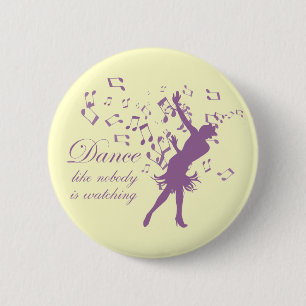 Dans alsof niemand naar de pinback-knop kijkt ronde button 5,7 cm