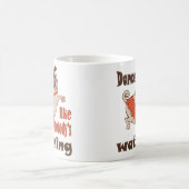 Dans alsof niemand naar meiden kijkt Pug Dog Magische Mok (Center)