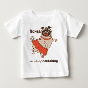 Dans alsof niemand Pug Girl in de gaten houdt