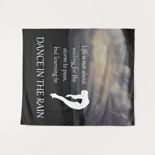 Dans in de Regen Tapestry Wandkleed (Voorkant (horizontaal))