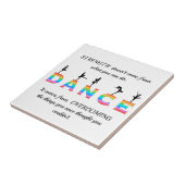 Dans, met meerdere kleuren tegeltje (Zijkant)