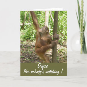 Dansen alsof niemand naar een leuke verjaardag kij kaart