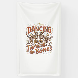 Dansen door botten Halloween skeletten muziek Ce Spandoek