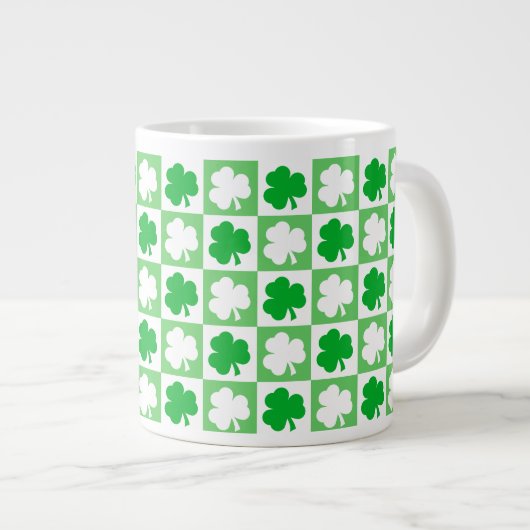Dansen Groene en Witte Shamrocks St Pats Iers Grote Koffiekop (Voorkant rechts)