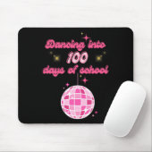 Dansen in 100 dagen van de school met roze disco b muismat (Met muis)